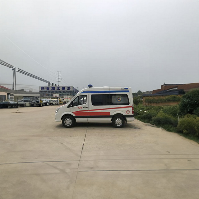 南京私人救护车租车收费标准