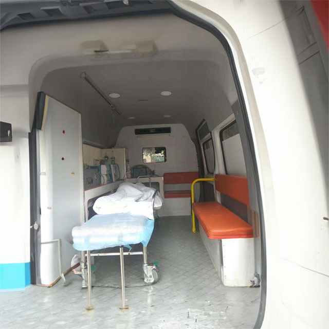 南京救护车租车费用