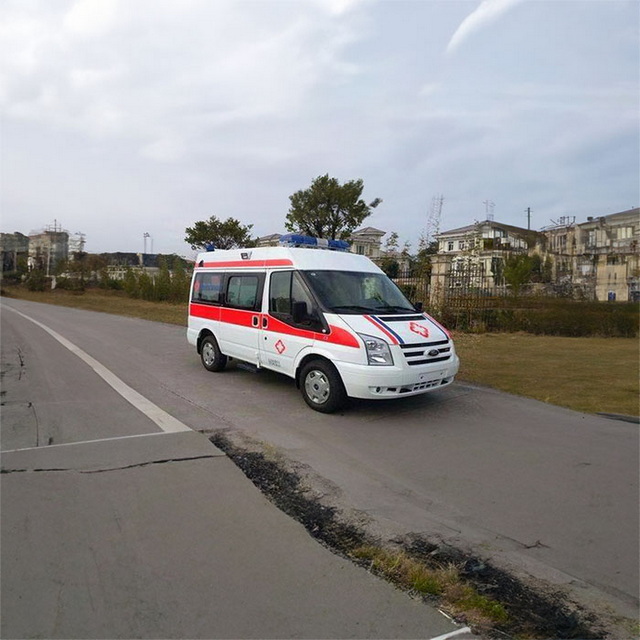 南京私人救护车租车电话