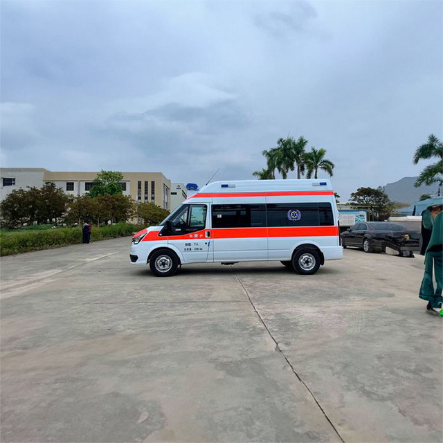 南京救护车租赁