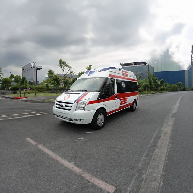 南京私人救护车租赁联系电话