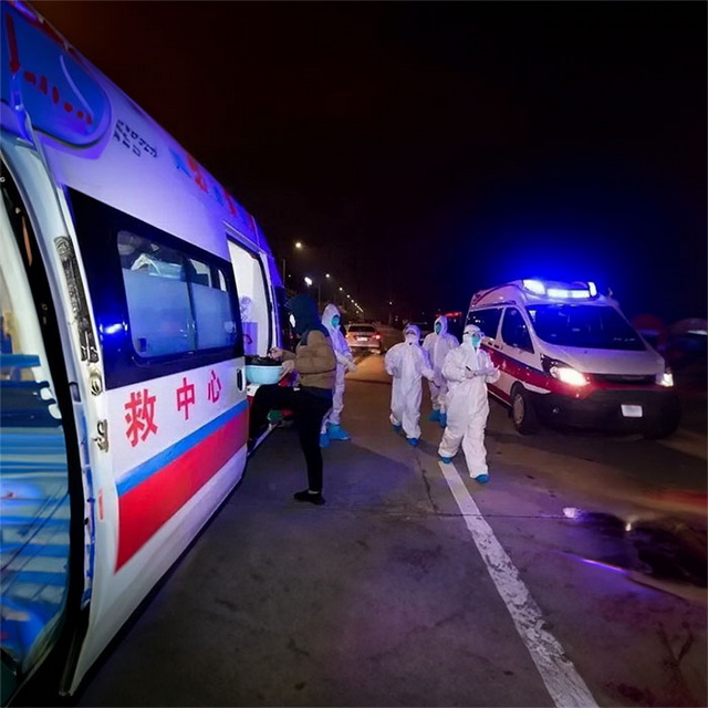 南京私人救护车出租收费