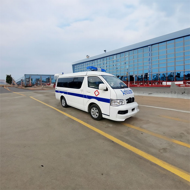 南京私人救护车租赁收费