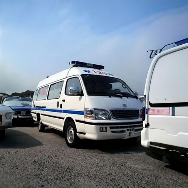 南京租赁私人救护车联系方式