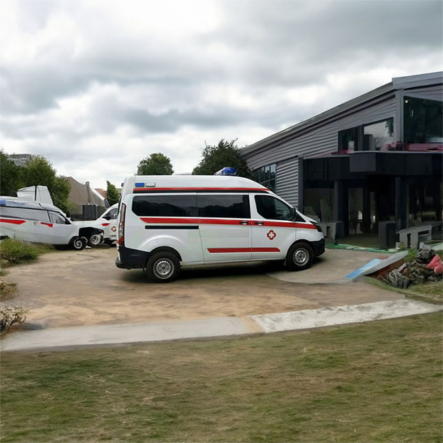 南京救护车出租联系电话