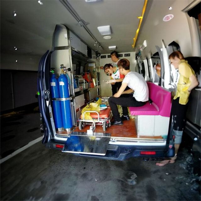 南京私人救护车租赁收费