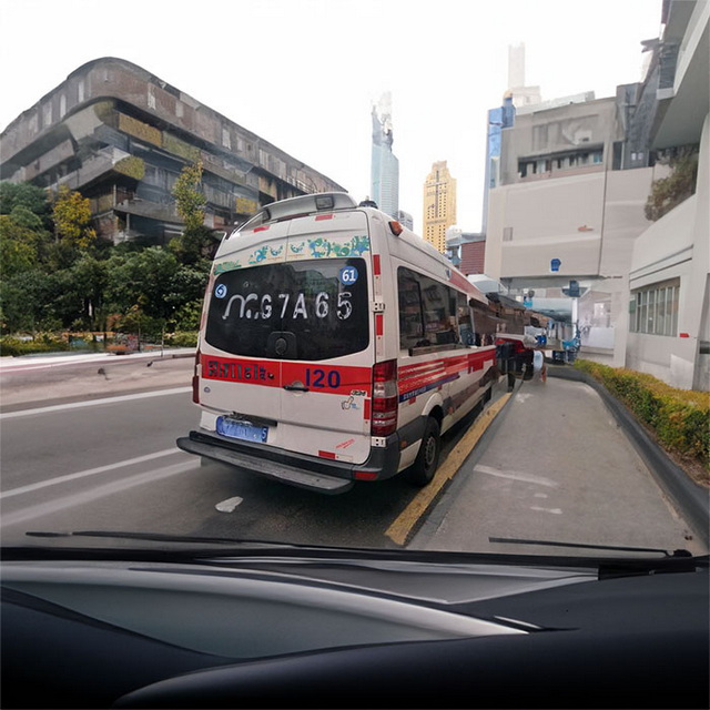 南京租赁私人救护车联系方式