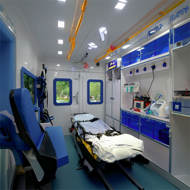 南京私人救护车租赁电话