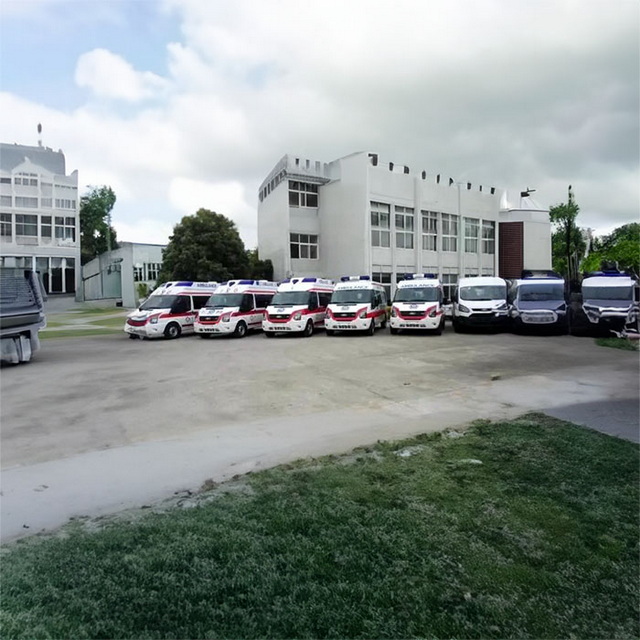 南京私人救护车出租电话