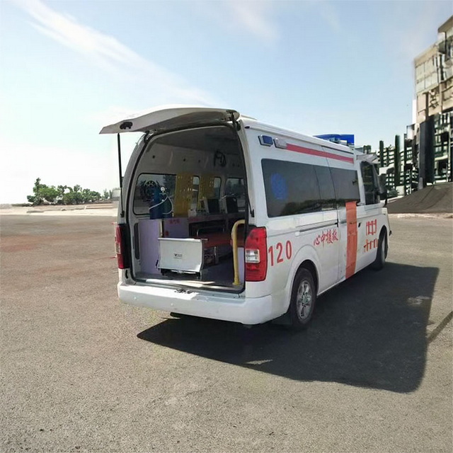南京私人救护车租车联系电话