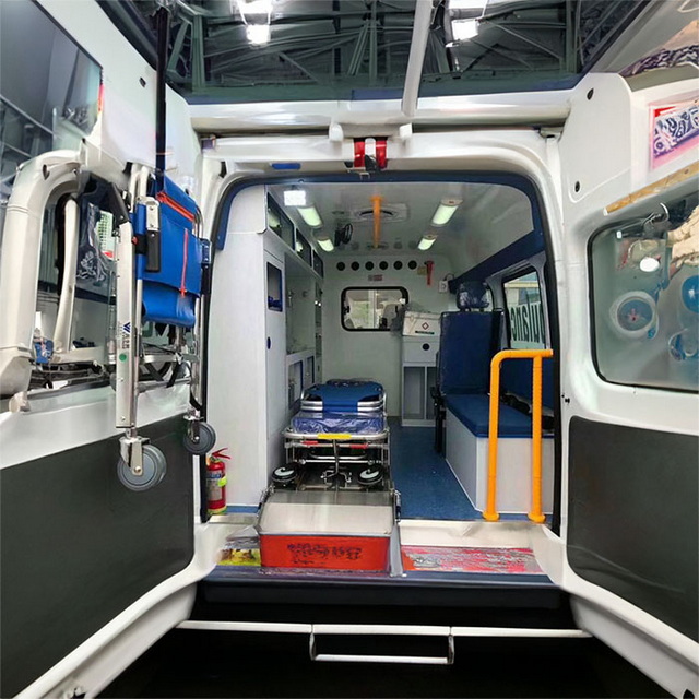 南京私人救护车出租多少钱