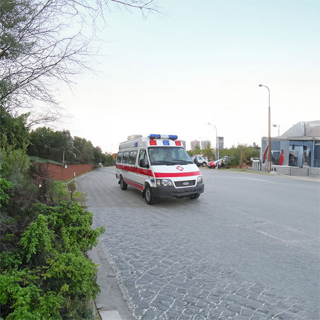 南京救护车租赁